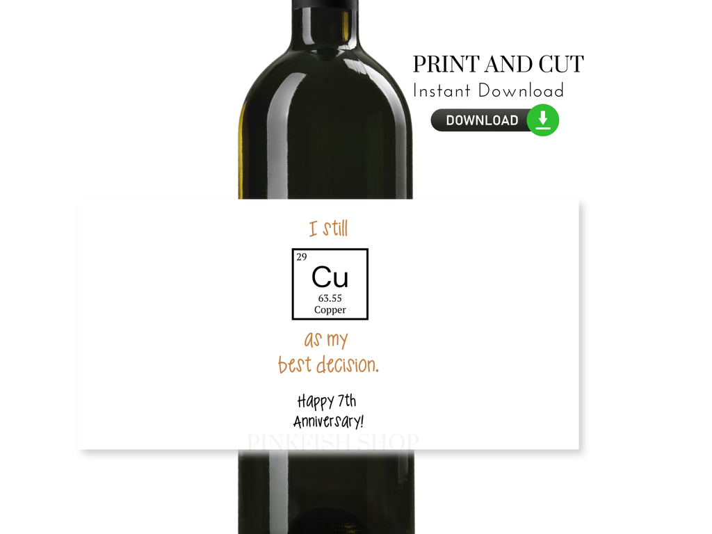 how the 7th anniversary wine label looks on a bottle of wine